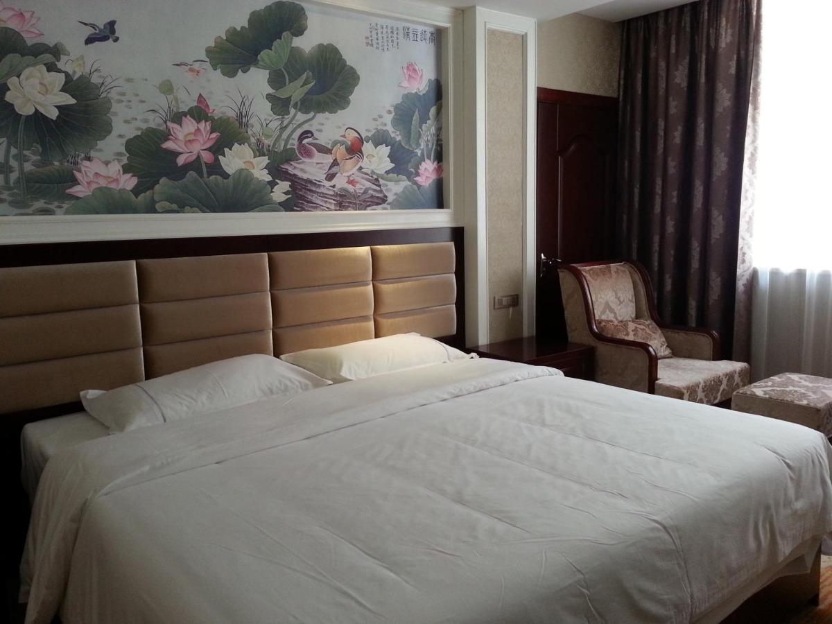 New West Street Hotel - Grand Wing 양수오 객실 사진