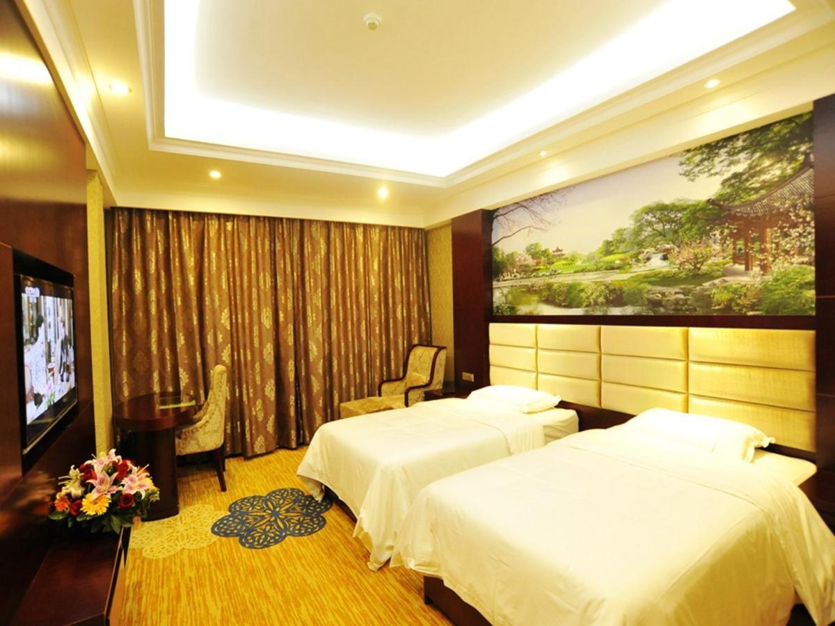 New West Street Hotel - Grand Wing 양수오 객실 사진